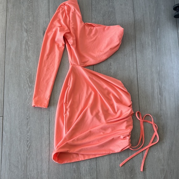 THOBIAS ONE SHOULDER CORAL DRESS - Picture 3 of 3